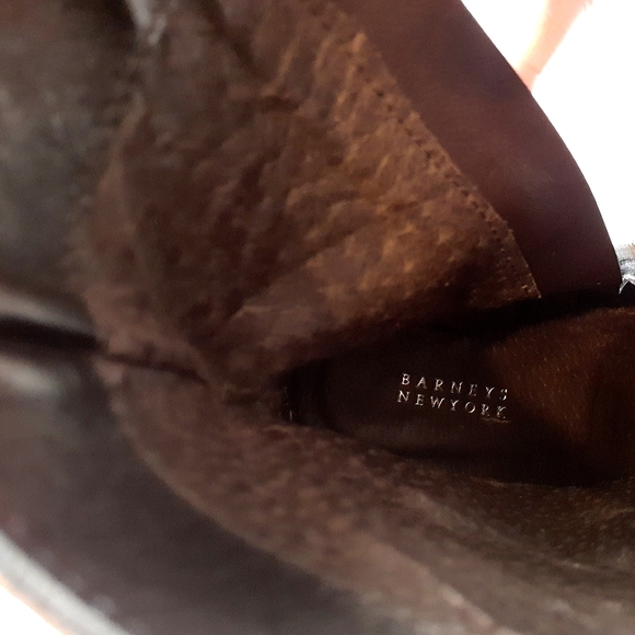 Barneys New York black stacked heel ankle boots - Picture 7 of 8